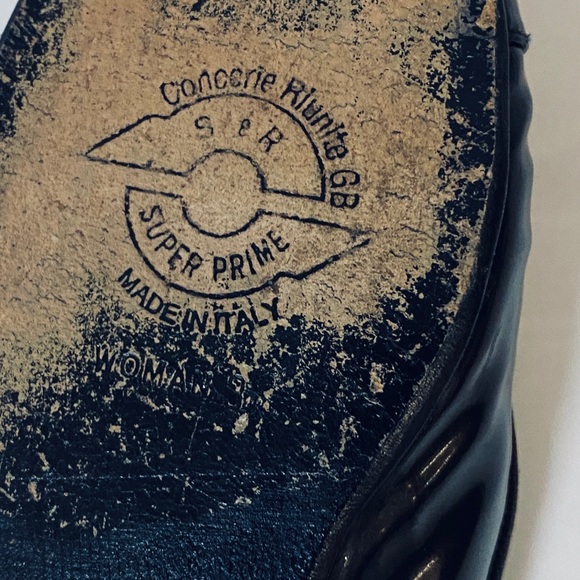 Chanel Patent Leather Ballerina Flats - Picture 6 of 7